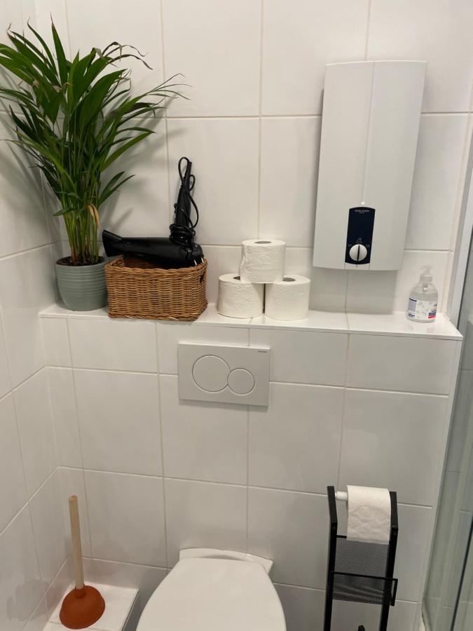 Airport Fuer 4 - Smart Tv - Kueche - Echarger Apartament