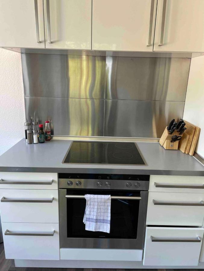 Apartament Airport Fuer 4 - Smart Tv - Kueche - Echarger *