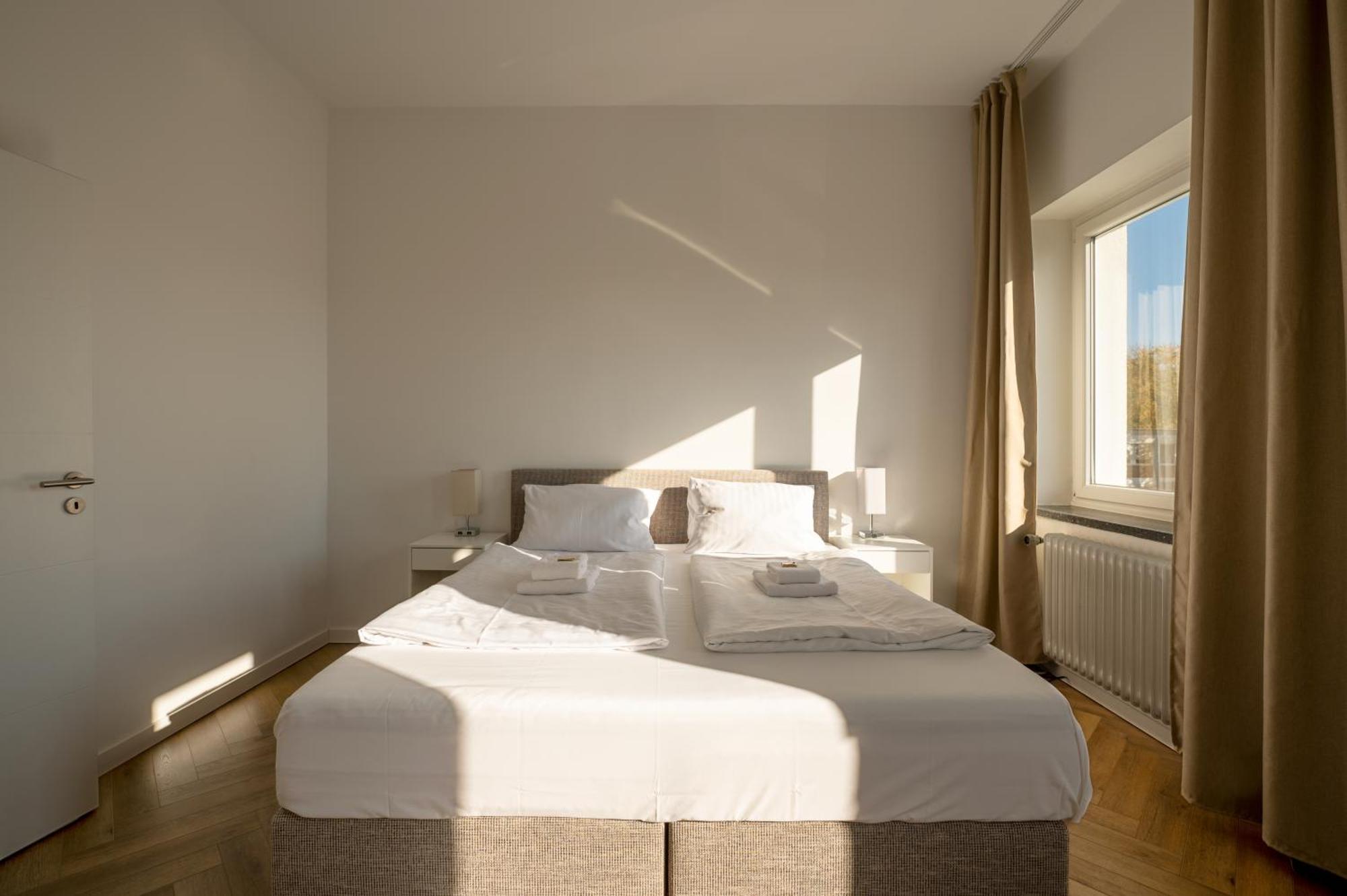 Airport Fuer 4 - Smart Tv - Kueche - Echarger Apartament *